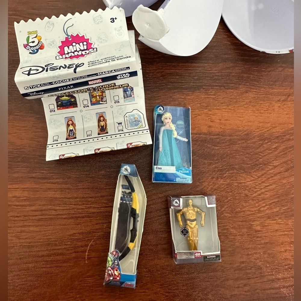 Zuru Mini Brands Disney set of 3